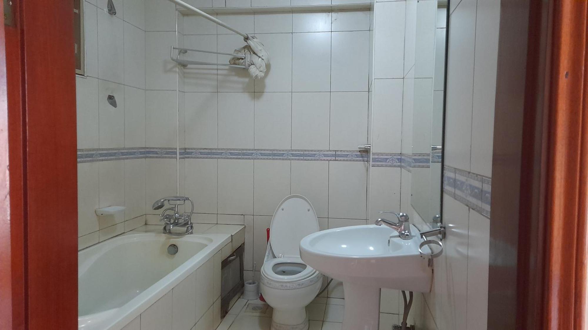New Jbk Hotel Kampala Luaran gambar